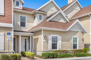 Exterior - 4 BD/ 3 BA/ Summerville Resort (2612 SS) (Kissimmee)