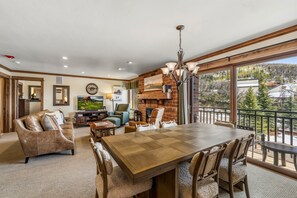Interior - Bear Claw 413 Premium On Mountain Condo With Ski-In/Ski-Out Access! (Steamboat Springs)