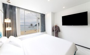 Superior Double Room, 1 Queen Bed, Beach View, Beachfront | Blackout drapes, free WiFi, bed sheets
