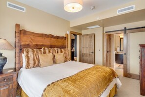 3 habitaciones, tabla de planchar con plancha y wifi gratis 