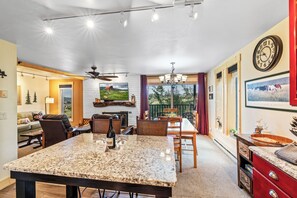 Interior - Bear Claw 104 Exceptional on Mountain Condo With Ski-In/Ski-Out Access! (Steamboat Springs)