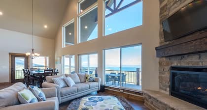 Shundahai Lodge (Sleeps 33) by Bear Lake Luxury Rentals