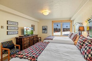 2 Schlafzimmer, Bügeleisen/Bügelbrett, kostenloses WLAN, Bettwäsche