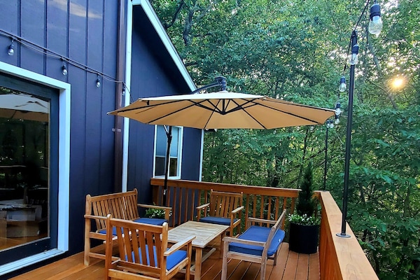 Back deck patio furniture