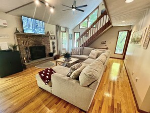 Smart TV, fireplace, video games, DVD player - #1 Rated Poconos Lodge Near Shawnee – Game Room, Indoor Pool/Hot Tub Access! (East Stroudsburg)