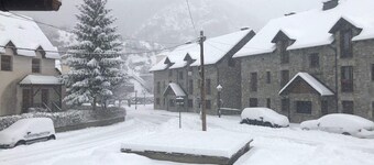 Chalet Los Ibones - Lodge Escarrilla