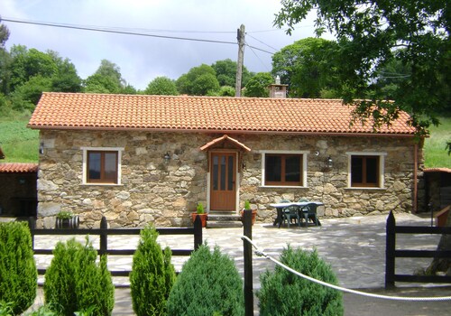Galician Stone Cottage for 2 people 