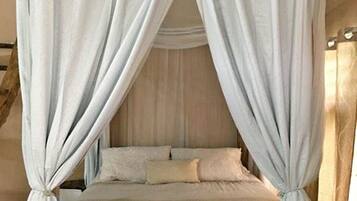 Bungalow (Ghanda Phamila) | Zimmersafe, Bügeleisen/Bügelbrett, Zustellbetten, kostenloses WLAN