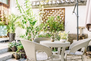 Interior - Summer Flowers Inn (Dali)