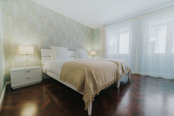 1 chambre, fer et planche à repasser, lit parapluie, Wi-Fi gratuit