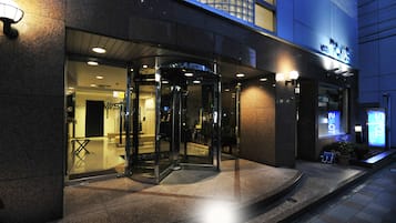 Front of property – evening/night