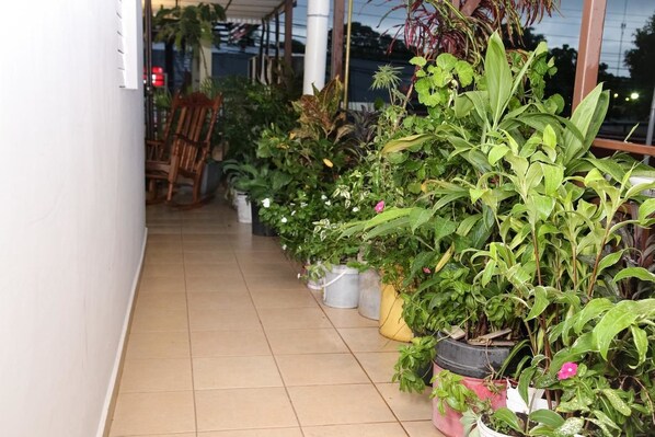 Terrace/patio - JL Serracin Apart Hotel (David Sur)