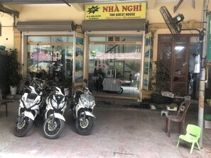 Mặt tiền nơi lưu trú