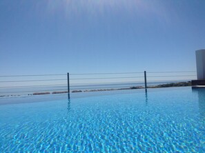 Outdoor pool, a heated pool - Magnificent luxury villa for 10 to 16 people. - magnificent sea and mountain views (Manilva)