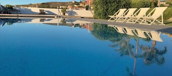 Magnificent luxury villa for 10 to 16 people. - magnificent sea and mountain views