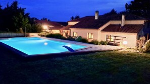 Pool - Country holiday home - Cours (Cours)