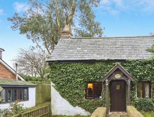 Lavender Cottage - un chalet qui peut accueillir 5 personnes dans 3 chambres