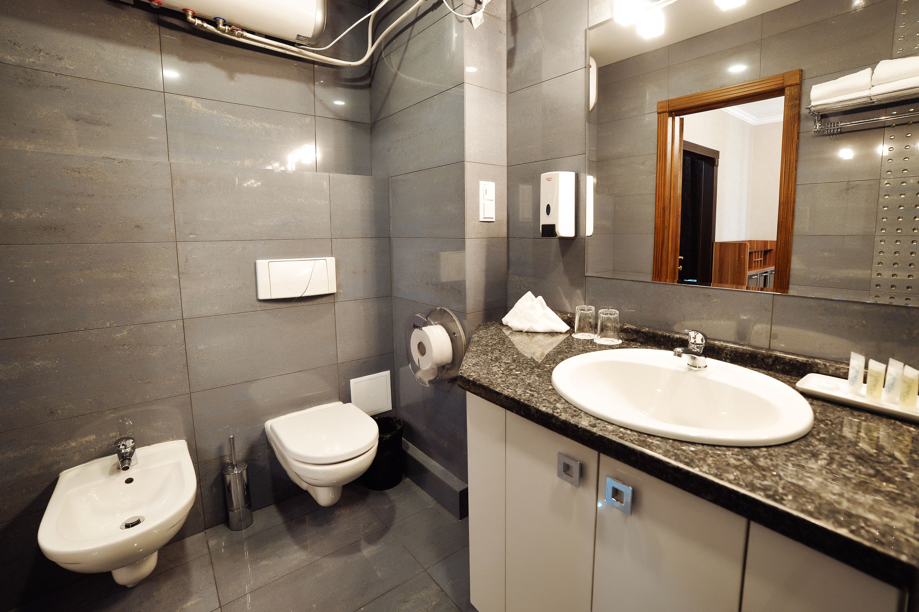 shower, free toiletries, hair dryer, slippers