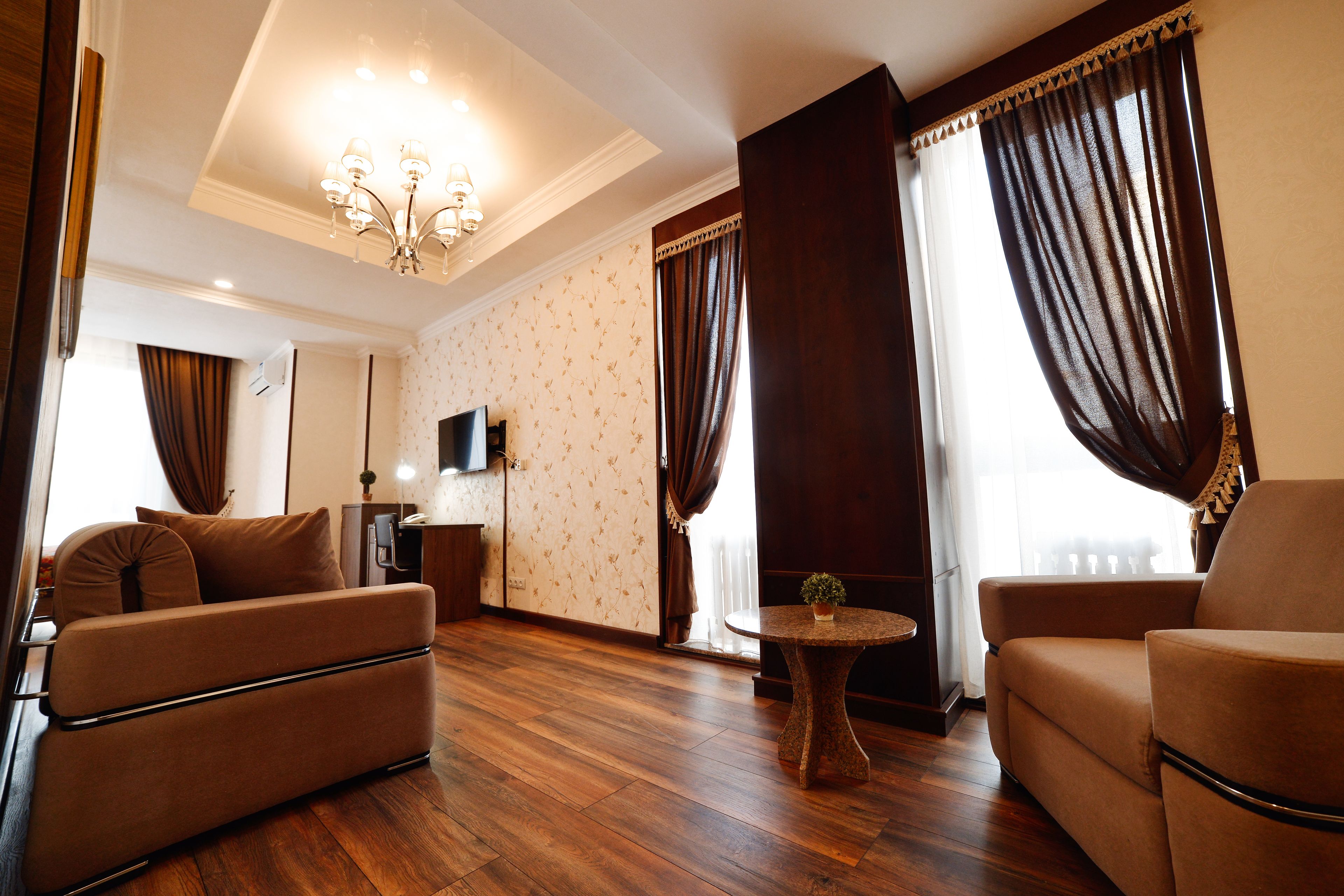 suite | in-room safe, desk, soundproofing, iron/ironing board