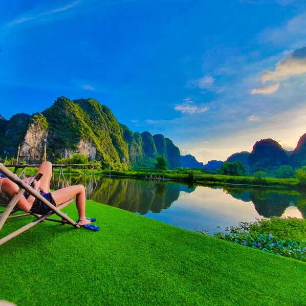 Front of property - Quoc Khanh Bamboo Homestay - Hostel (Hoa Lu)