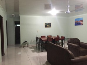 Dining - Hotel Lleras (David)