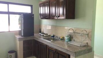 Departamento, 3 habitaciones, 2 baños | Cocina privada