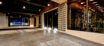 BLANC Business Hotel