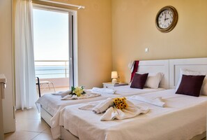 4 bedrooms, iron/ironing board, travel crib, free WiFi