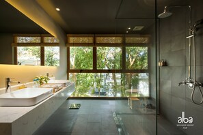 Shower, rainfall showerhead, free toiletries, hair dryer - Alba Wellness Resort By Fusion (Hue)