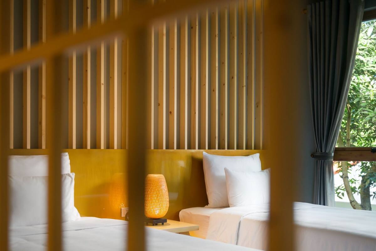 free minibar, in-room safe, desk, blackout curtains