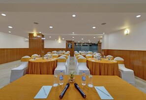 Meeting facility - Avins Beacon (Udaipur)
