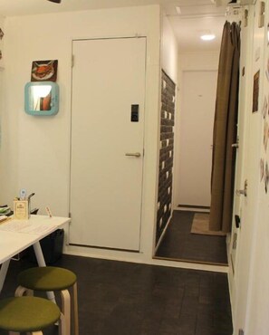 Interior - YOKO House - Hostel (Tokyo)