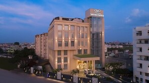 Front of property - Singhania Sarovar Portico Raipur (Raipur)