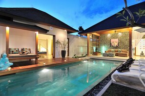 Piscina externa