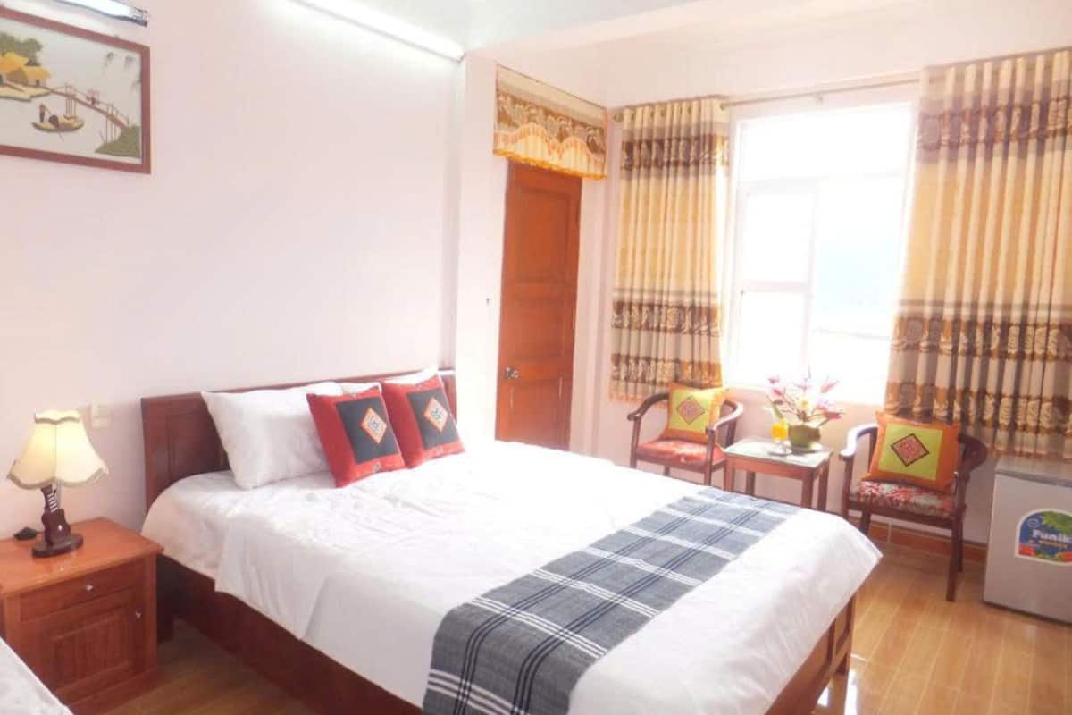 1 bedroom, minibar, desk, soundproofing