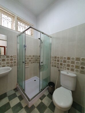 ห้องซูพีเรียดับเบิล, เตียงควีนไซส์ 1 เตียง, วิวสวน | ห้องน้ำ | ผ้าเช็ดตัว