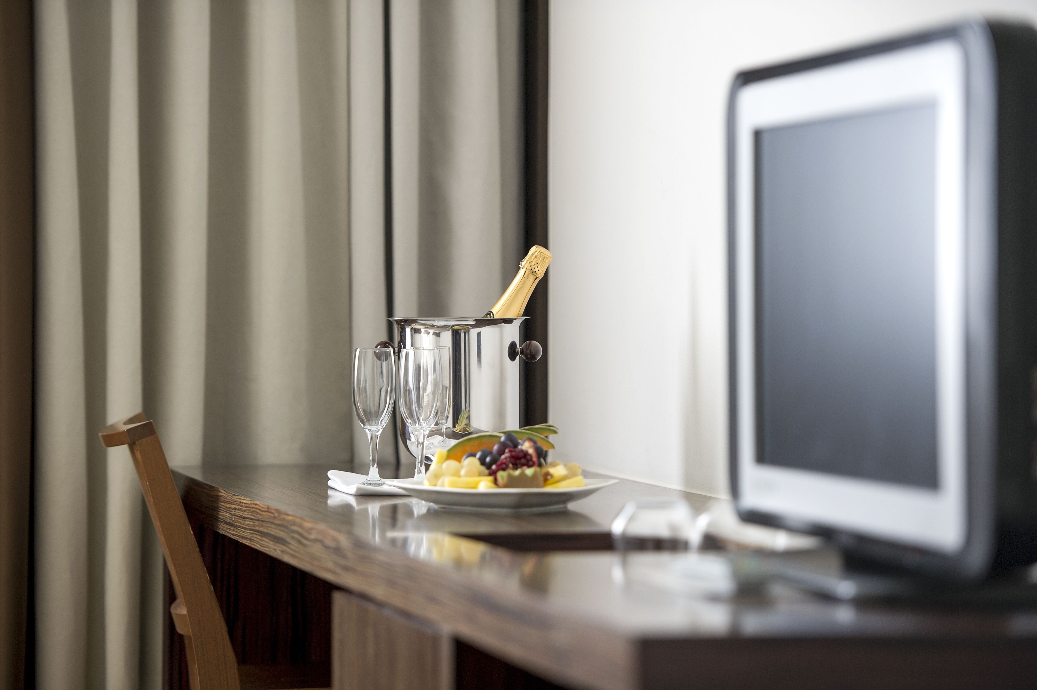 superior double or twin room | premium bedding, in-room safe, desk, soundproofing