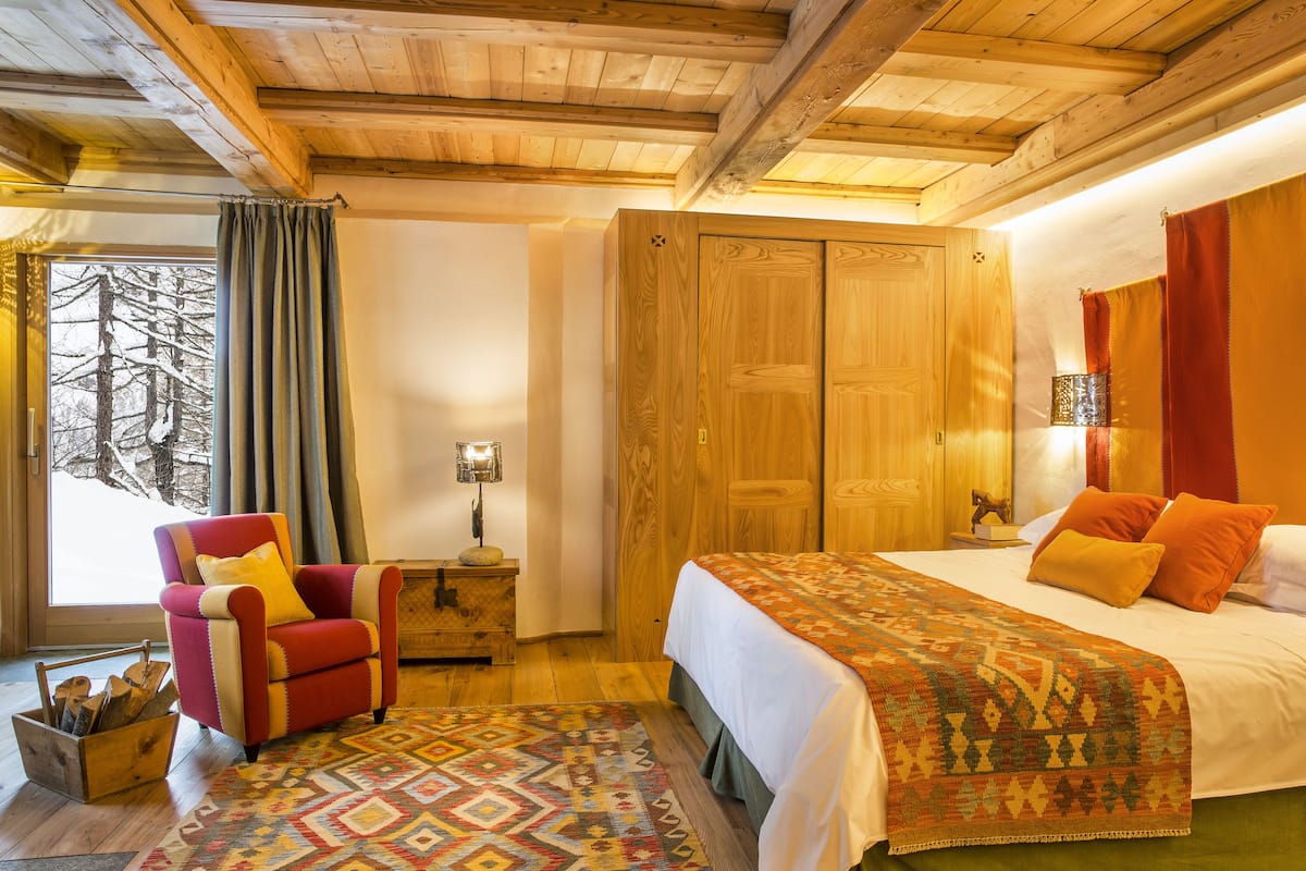 Appartement Supérieur, plusieurs lits | 1 chambre, literie de qualité supérieure, couette en duvet d'oie