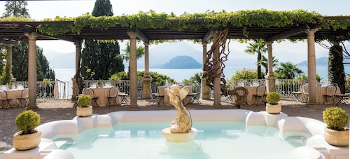Hotel Villa Cipressi - by R Collection Hotels