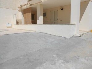 واجهة المنشأة