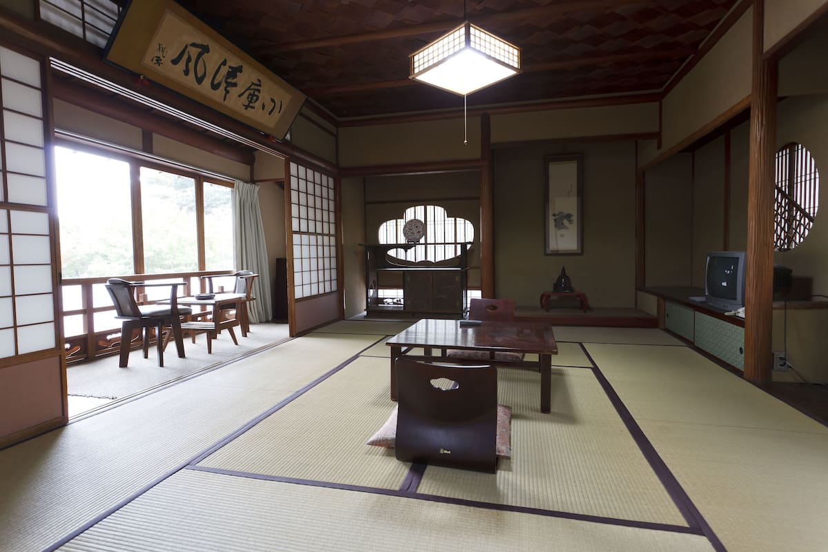 Traditionele kamer (Japanese Style, Kiri 6) | Een kluis op de kamer, een laptopwerkplek, gratis wifi, beddengoed