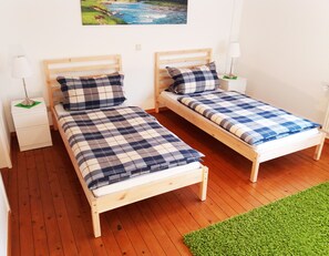 4 bedrooms, iron/ironing board, free WiFi, bed sheets