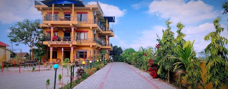 Fachada de la propiedad. Hotel National Park