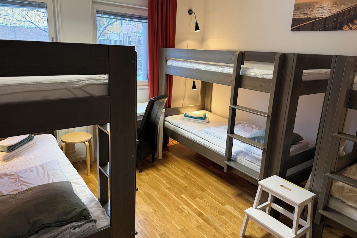 Standard Room, Multiple Beds | Desk, laptop workspace, blackout drapes, iron/ironing board