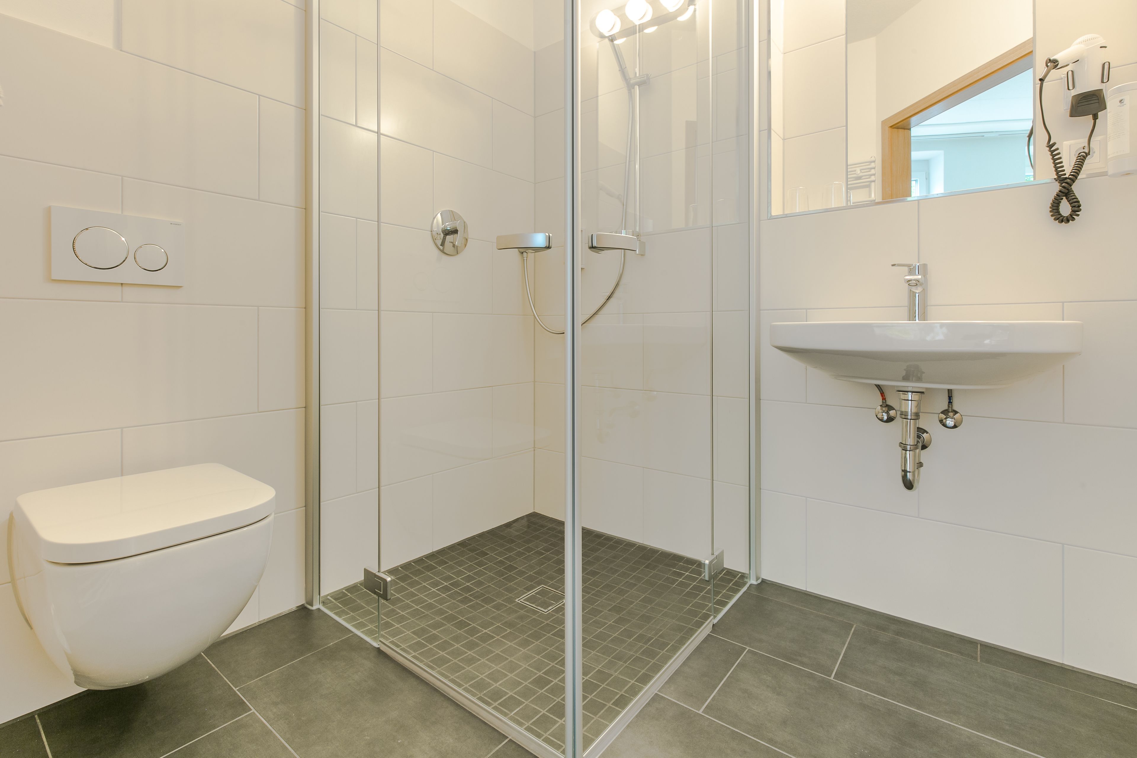 Standard-Doppelzimmer, 1 Doppelbett | Dusche im Bad