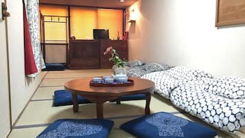 Japanese Style Room 1 | Living area | Computer