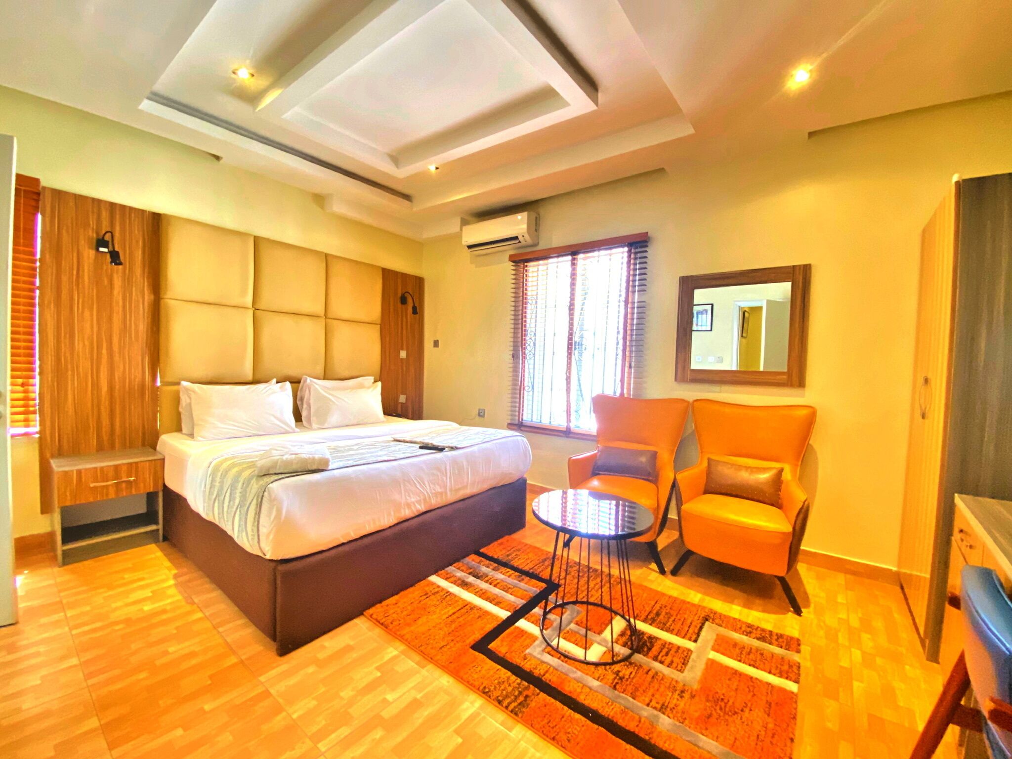 Superior-Studiosuite, 1 Schlafzimmer | Bettwäsche aus ägyptischer Baumwolle, hochwertige Bettwaren