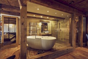 Suite Studio Luxe, 1 très grand lit, vue ville (Castle View 1) | Salle de bain