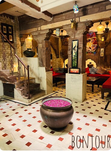 Raj Mandir Boutique Home Stay