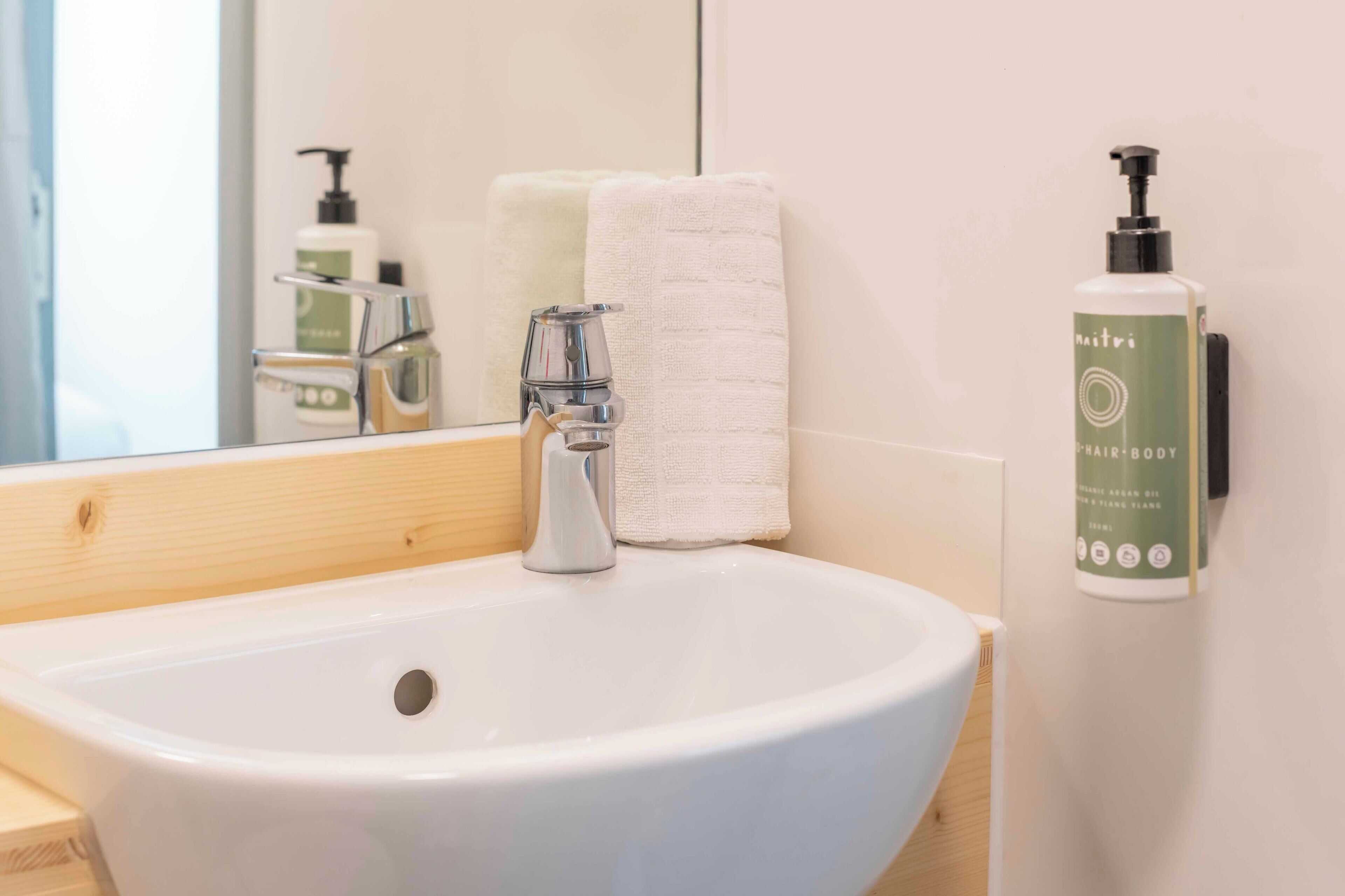 Photo - easyHotel Croydon